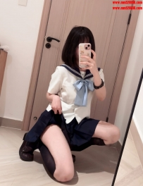 麥芽：153/C/43/19歲  JK輔大學生妹  清純可愛悶騷學生~